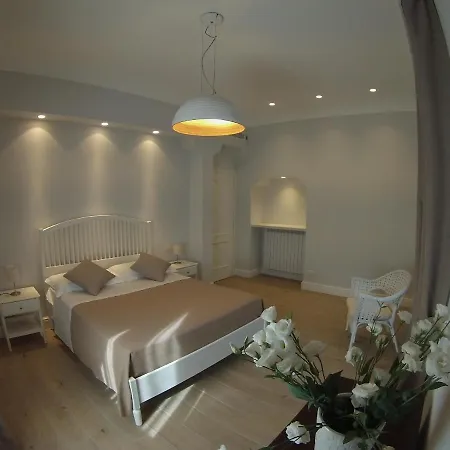 Apartament Fondo Santa Lucia SantʼAgata sui Due Golfi